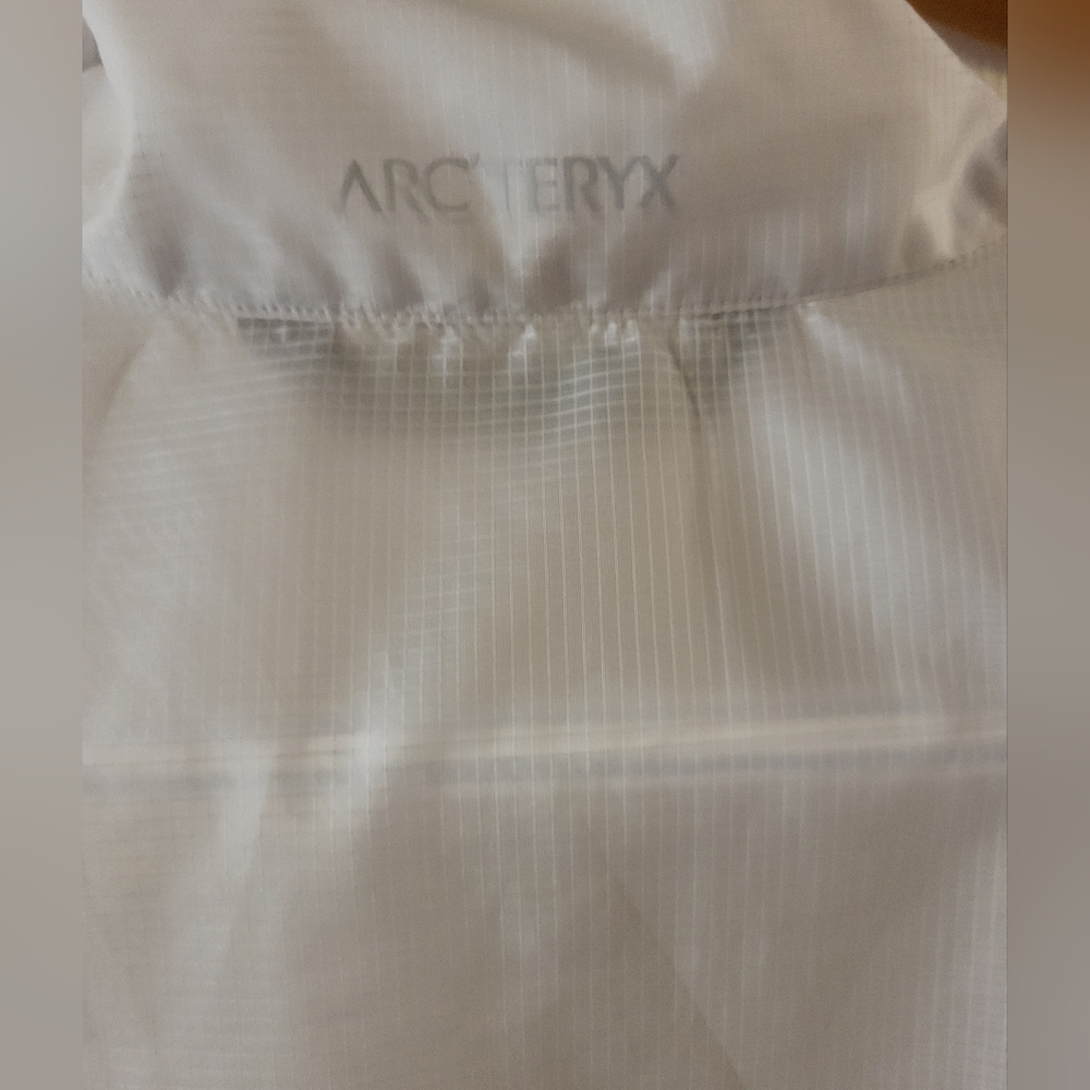 Arc'teryx norvan windshell - Picture 6 of 6